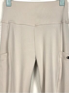 Bombshell Sportswear Medium Ribbed High-Rise Pocket Leggings Cream/Beige